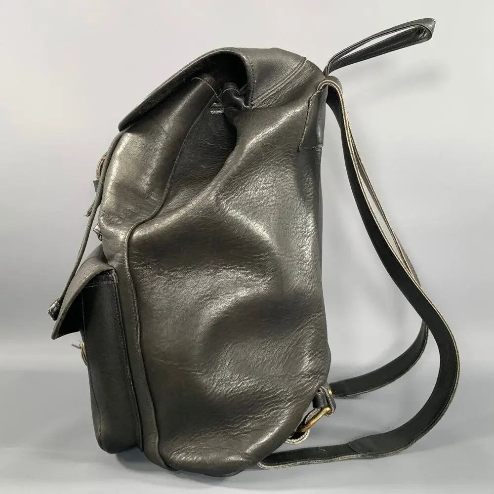 LAURA IN USA Size One Size Black Crackled Leather Backpack
